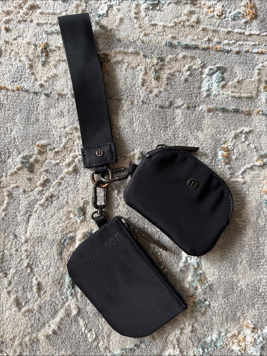 lululemon athletica Accessories - Lululemon double pouch wristlet